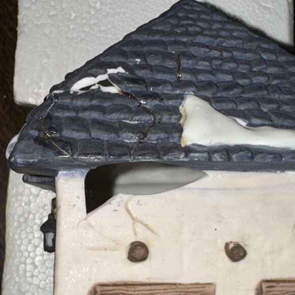 Department 56- Shops of Dickens Village Candle Shop with Box READ … Damage - Picture 6 of 14